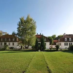3* Hotel Jagdschloss Moenchbruch