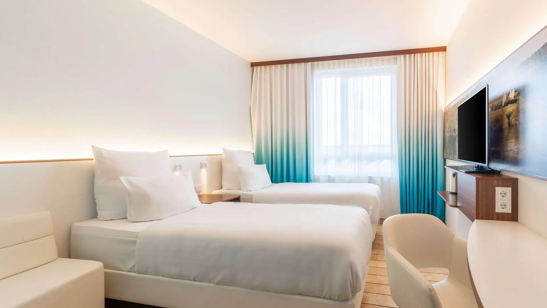 Hey Lou Hotel Frankfurt Airport Kelsterbach